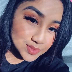 Meet your Posher, Estrella